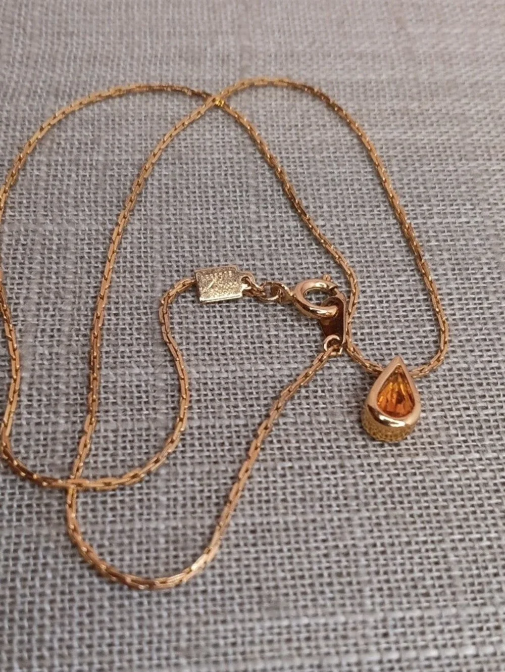 Hallmark November Topaz Gold Tone Teardrop Pendant Necklace 15